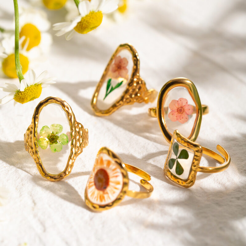 Stainless Steel Gold-Colored Sunflower - Preserved Flower Minimalist Ring for Women
